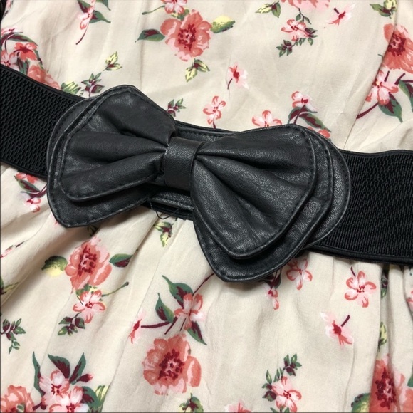 Black Bow Belt - Picture 2 of 2